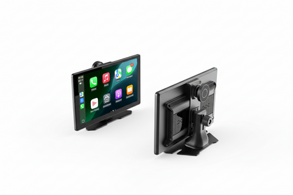 Vue avant et arrière d’un écran CarPlay portable pour voiture avec support de tableau de bord et interface Apple CarPlay affichée.